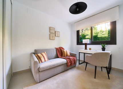 Key Ready - Last Unit - Fully furnished ground Floor in the New Golden Mile - UFH + South Orientation
