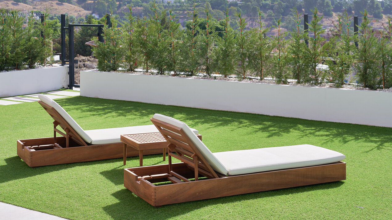 New development of luxury apartments in a prime location next to Puerto Banús
