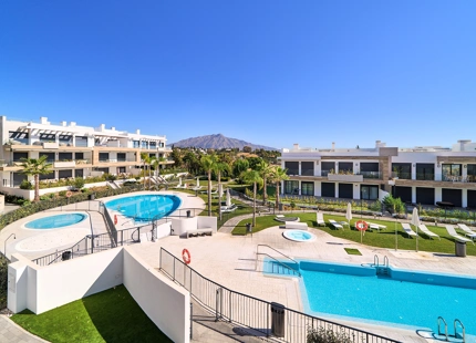 Key Ready new development of luxury apartments in a prime location next to Puerto Banús - Fully Furnished