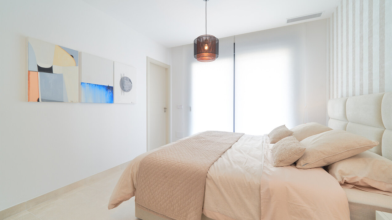 New development of luxury apartments in a prime location next to Puerto Banús