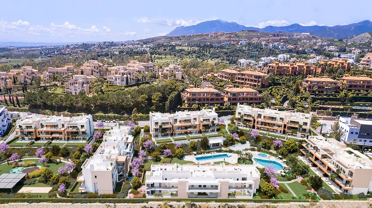 New development of luxury apartments in a prime location next to Puerto Banús