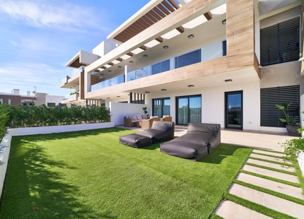 Key Ready new development of luxury apartments in a prime location next to Puerto Banús - Fully Furnished