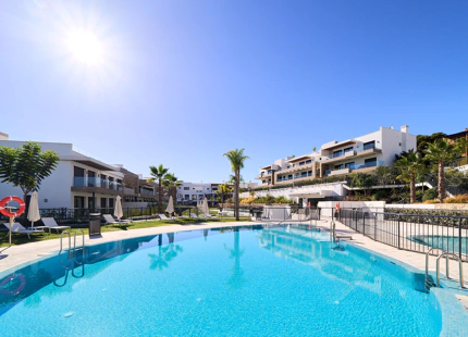 Key Ready new development of luxury apartments in a prime location next to Puerto Banús - Fully Furnished