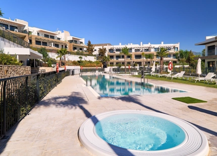 Key Ready new development of luxury apartments in a prime location next to Puerto Banús - Fully Furnished