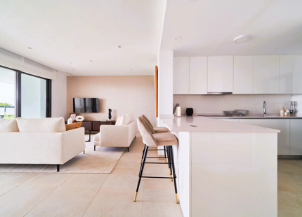 Spectacular New Development in Higuerón Beachside