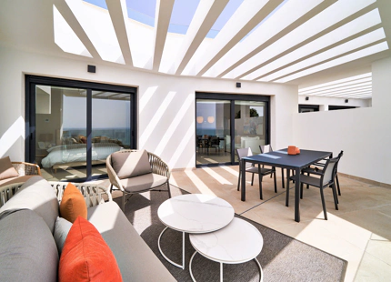 Spectacular New Development in Higuerón Beachside