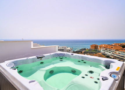 Spectacular New Development in Higuerón Beachside