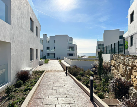 Azata Delmare - Casares Costa. Apartamentos con espectaculares vistas al mar y  una ubicación estratégica a 250m de la playa, Azata Delmare es un conjunto de 75 viviendas de 1, 2 y 3 dormitorios.