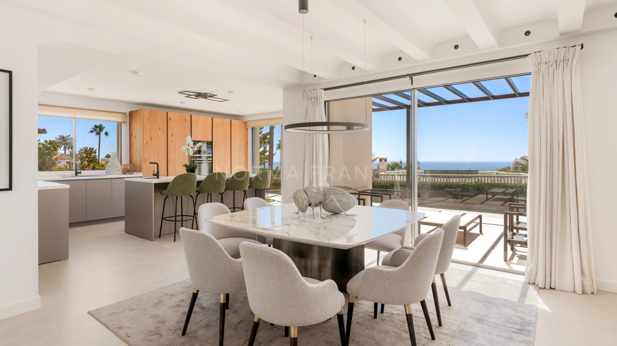 African View - Set in Nagüeles, moments from Marbella’s Golden Mile, this villa offers open views to the Mediterranean