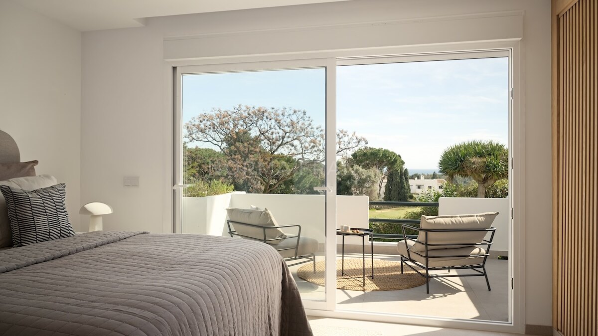 Algarrobos 53 - A fully renovated townhouse in Nueva Andalucía.