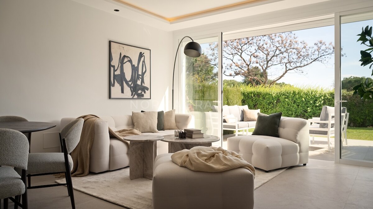 Algarrobos 53 - A fully renovated townhouse in Nueva Andalucía.