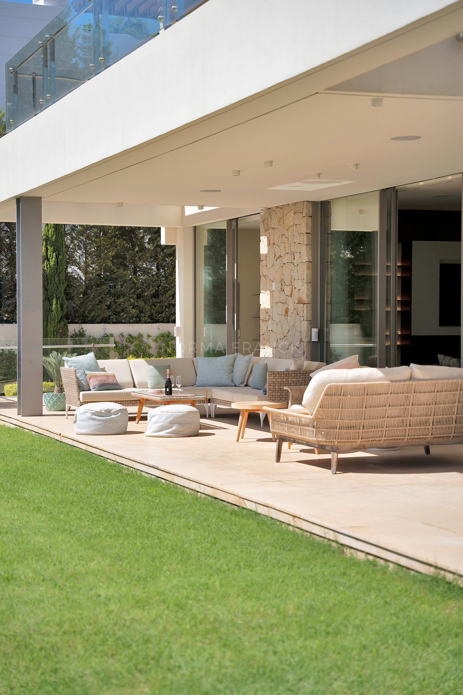 Contemporary villa in atalaya Golf