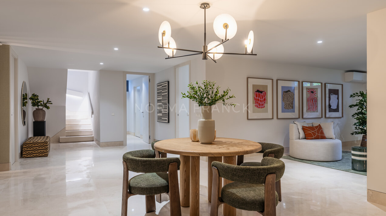 Villa Atria 4 - Contemporary villa in the Golden Mile