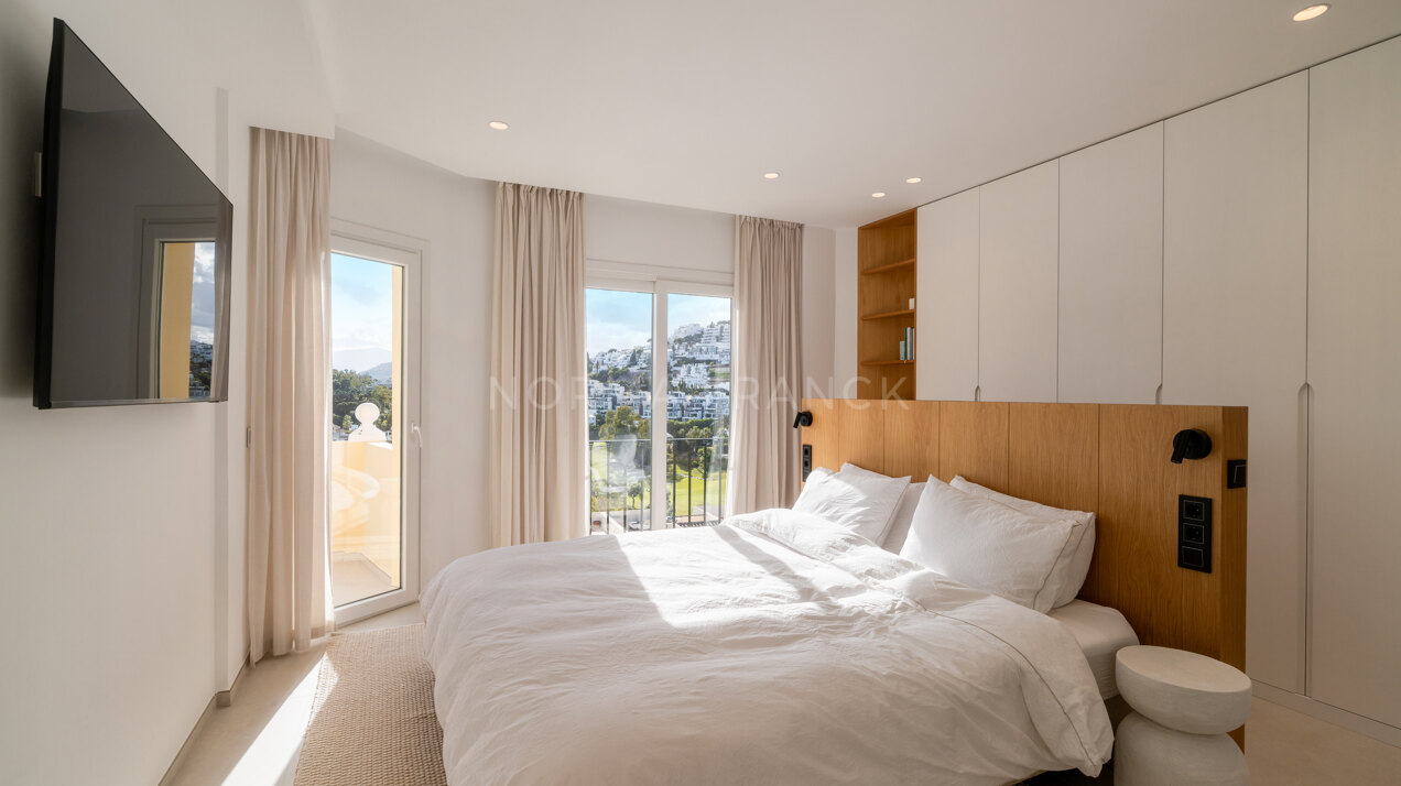 La Quinta Hills 36 - Elegant duplex Penthouse with stunning views