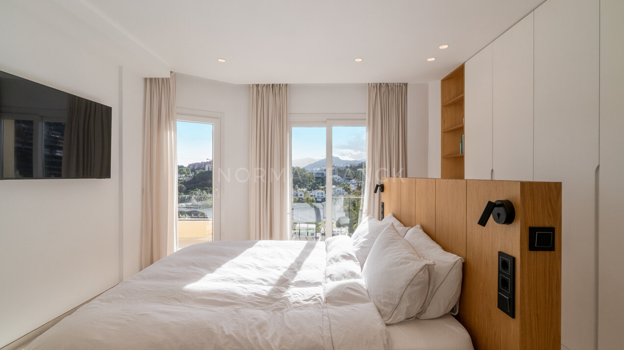 La Quinta Hills 36 - Elegant duplex Penthouse with stunning views