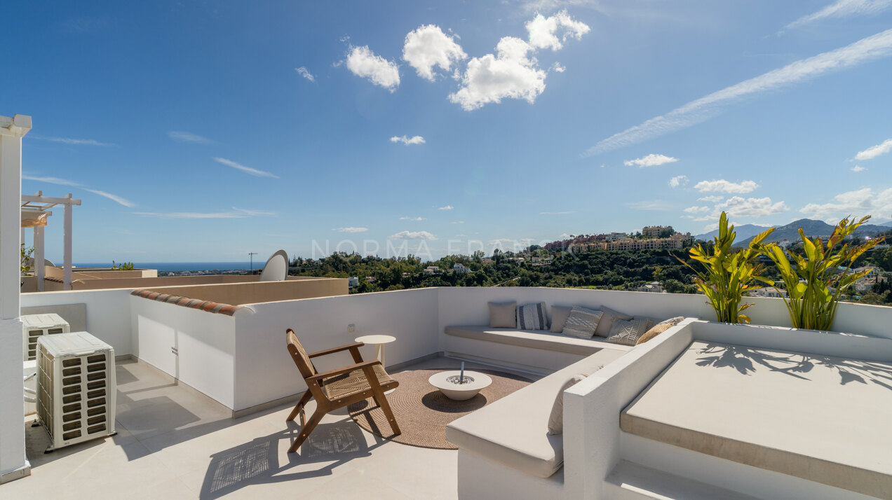 La Quinta Hills 36 - Elegant duplex Penthouse with stunning views