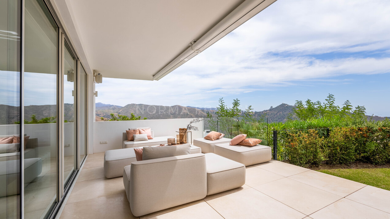 Palo Alto - Luxurious Ground floor apartment with sea views