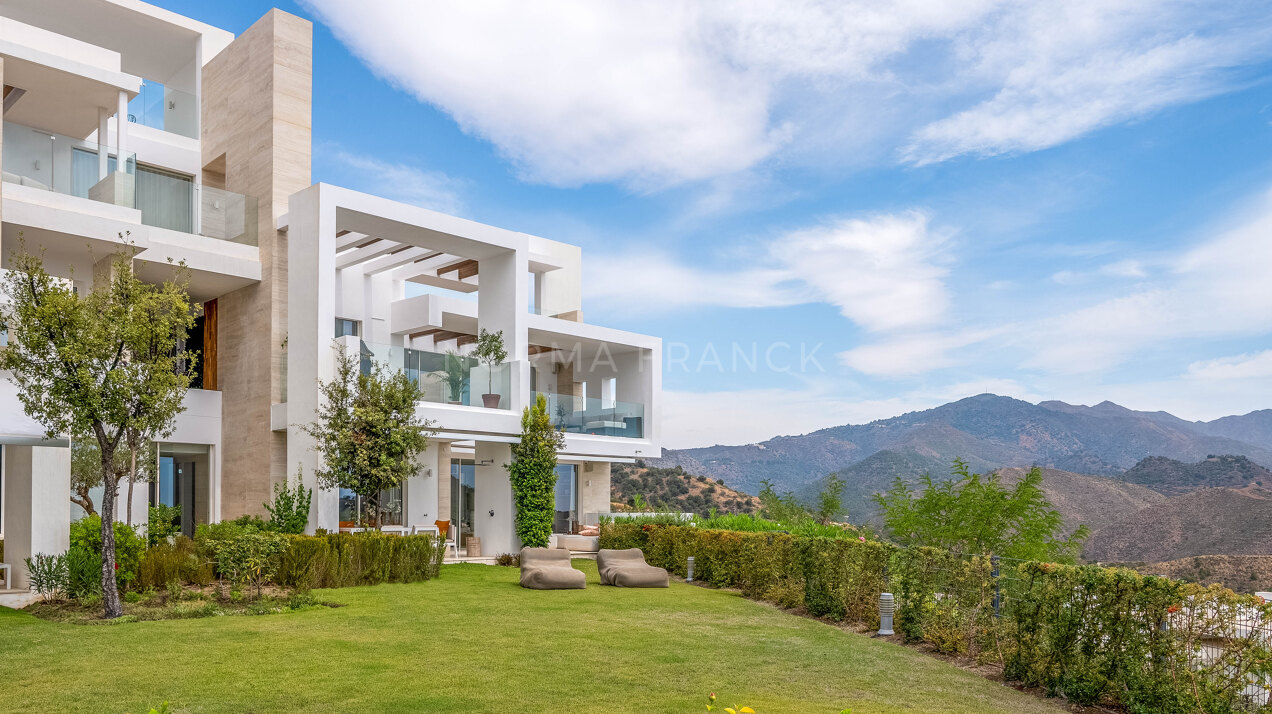 Palo Alto - Luxurious Ground floor apartment with sea views