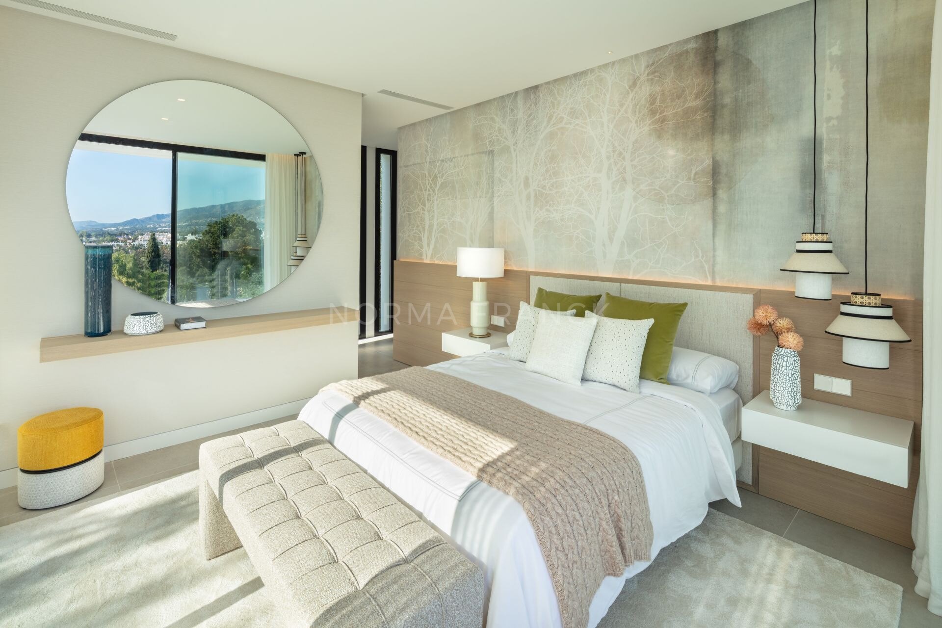 Villa Camellia - contemporary villa nestled in the prestigious Golf Valley of Nueva Andalucía