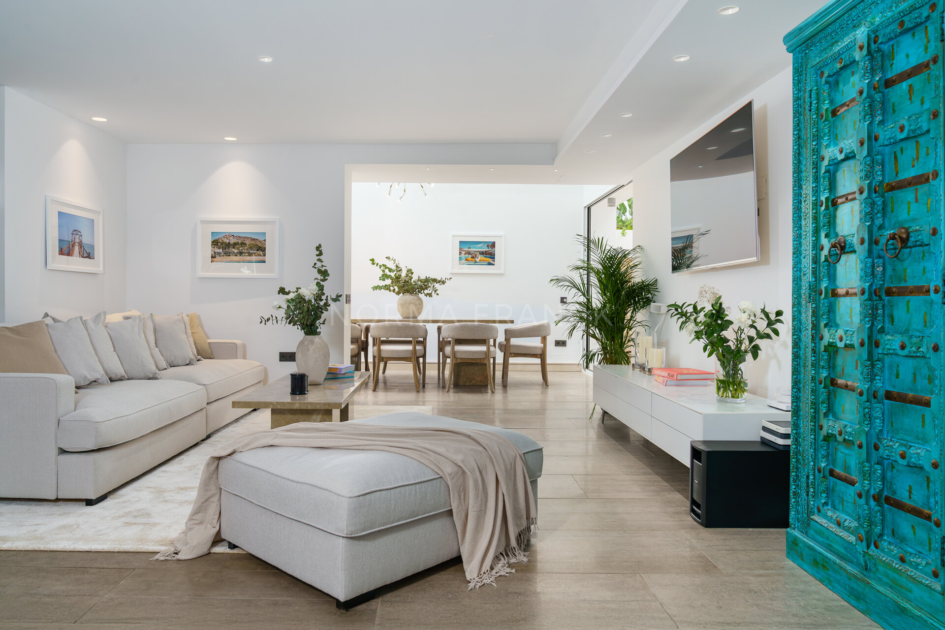 Casa Gina - Exquisite Contemporary villa in Nueva Andalucia
