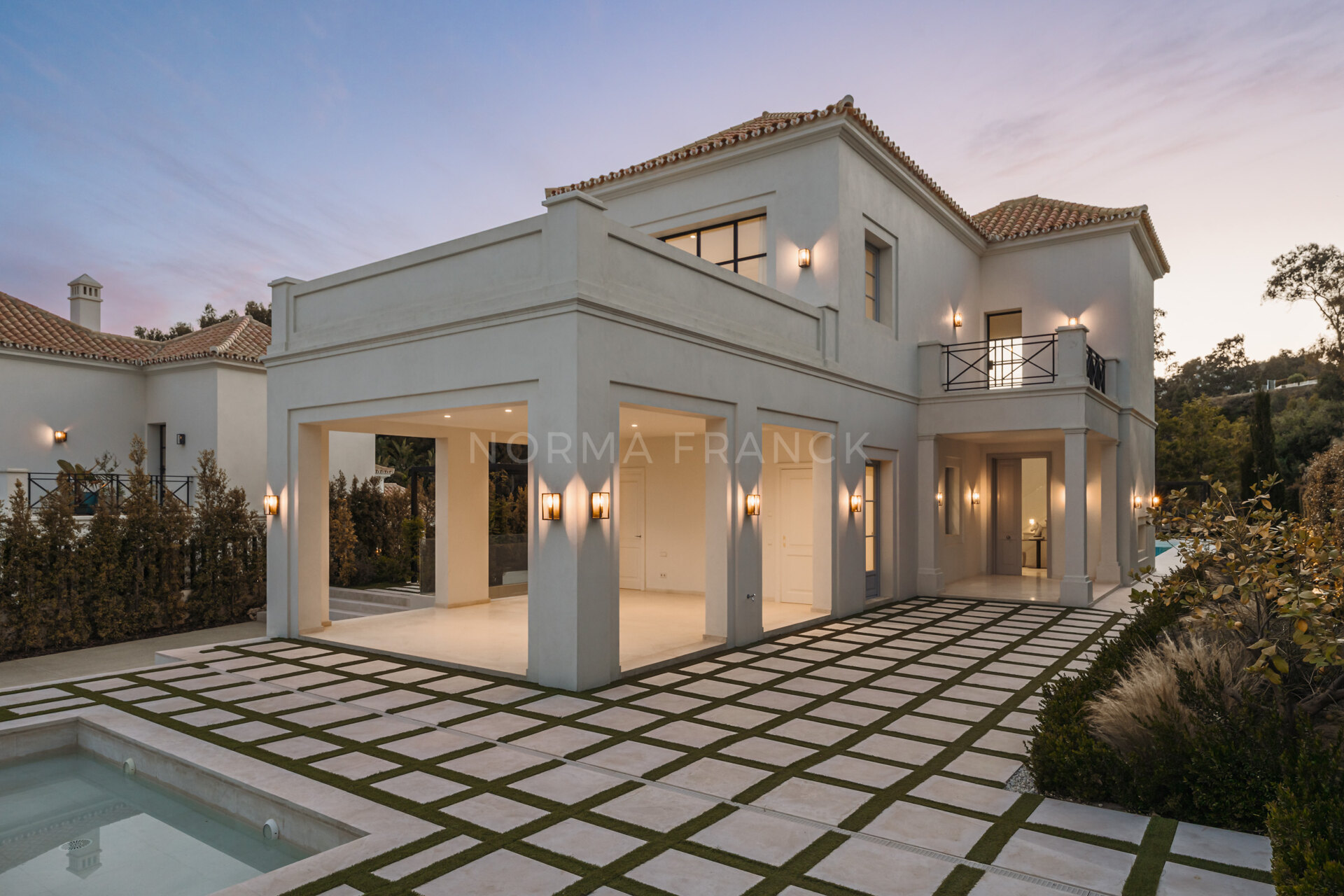 Villa Valora - A Masterpiece of Modern Elegance and Classical Charm in La Cerquilla