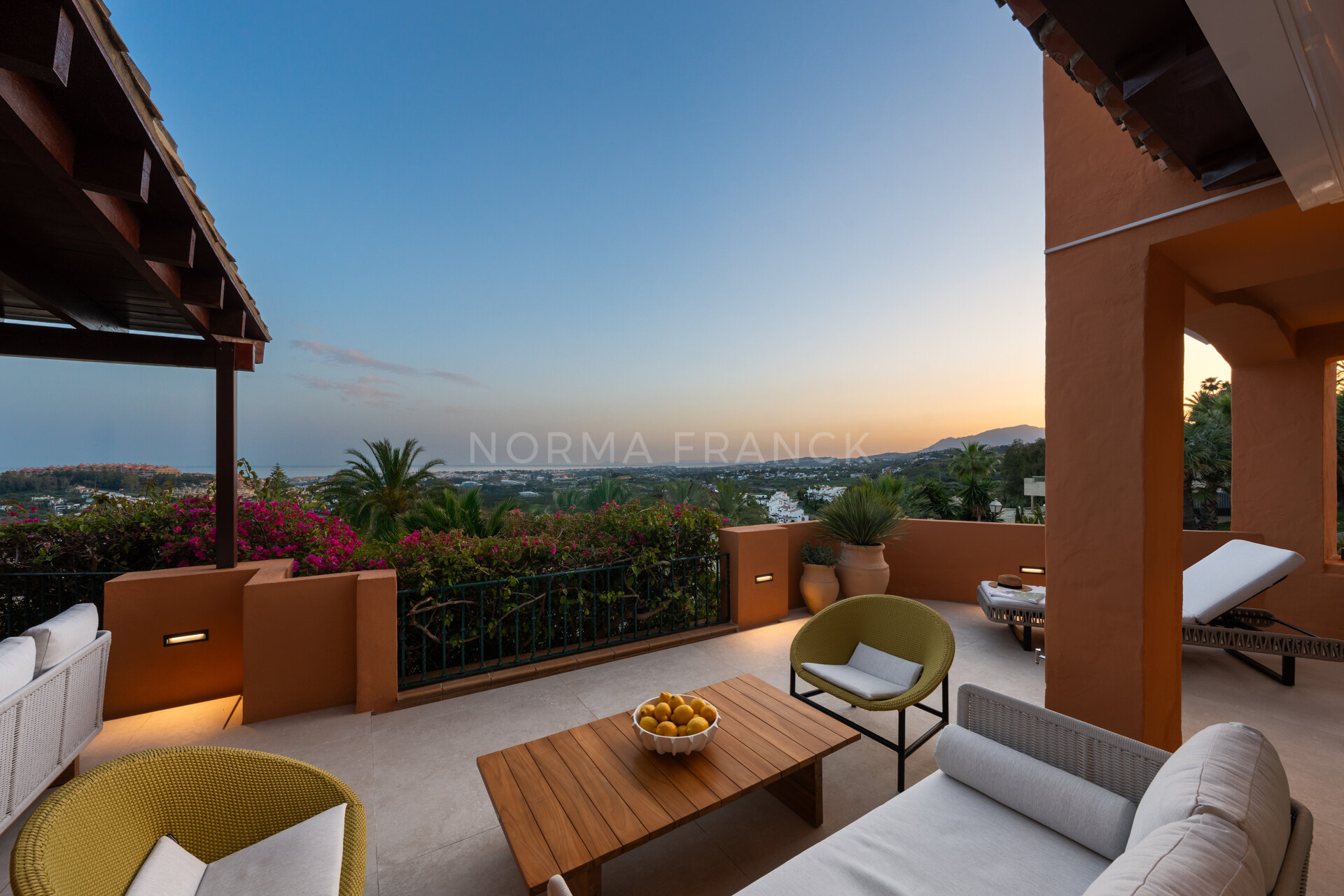 Les Belvederes A5 - Elegant Elevated Ground Floor apartment with Sea Views in Les Belvederes, La Cerquilla – Nueva Andalucía