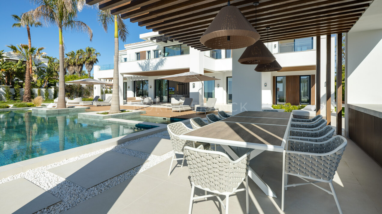 Villa Solace - Impressive villa located in Benahavis
