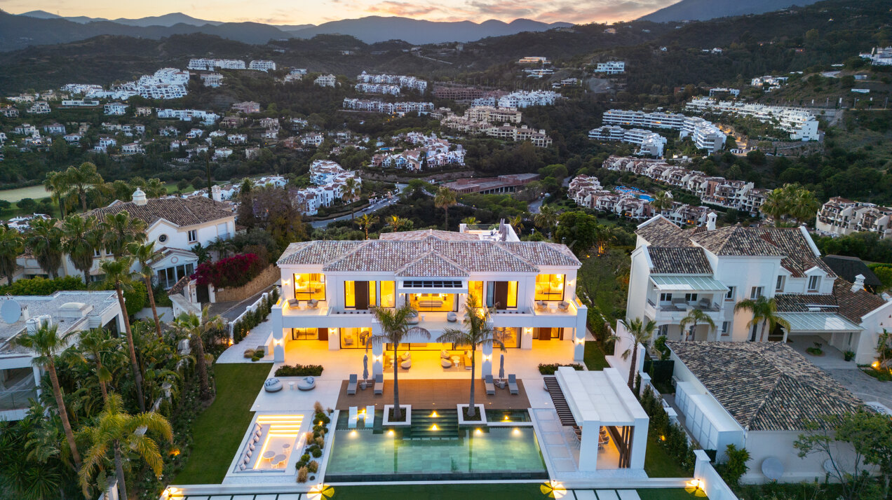 Villa Solace - Impressive villa located in Benahavis