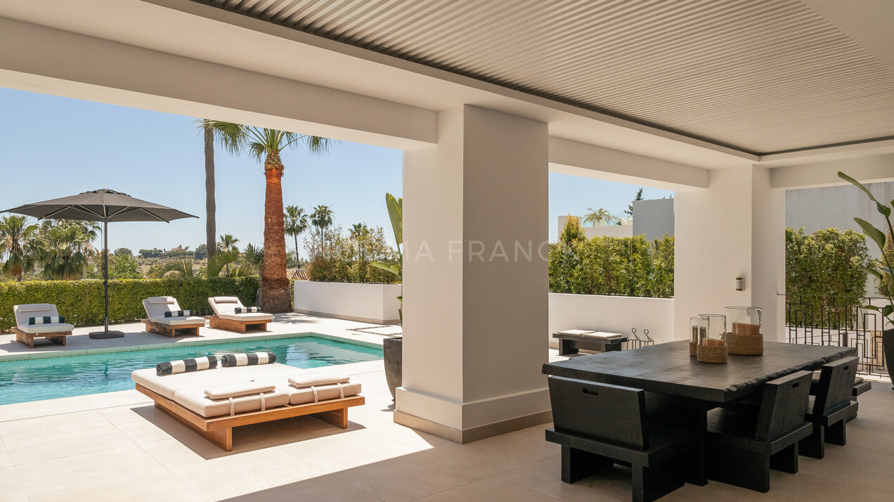 Villa Florence - Close to Los Naranjos Golf Club in Nueva Andalucía