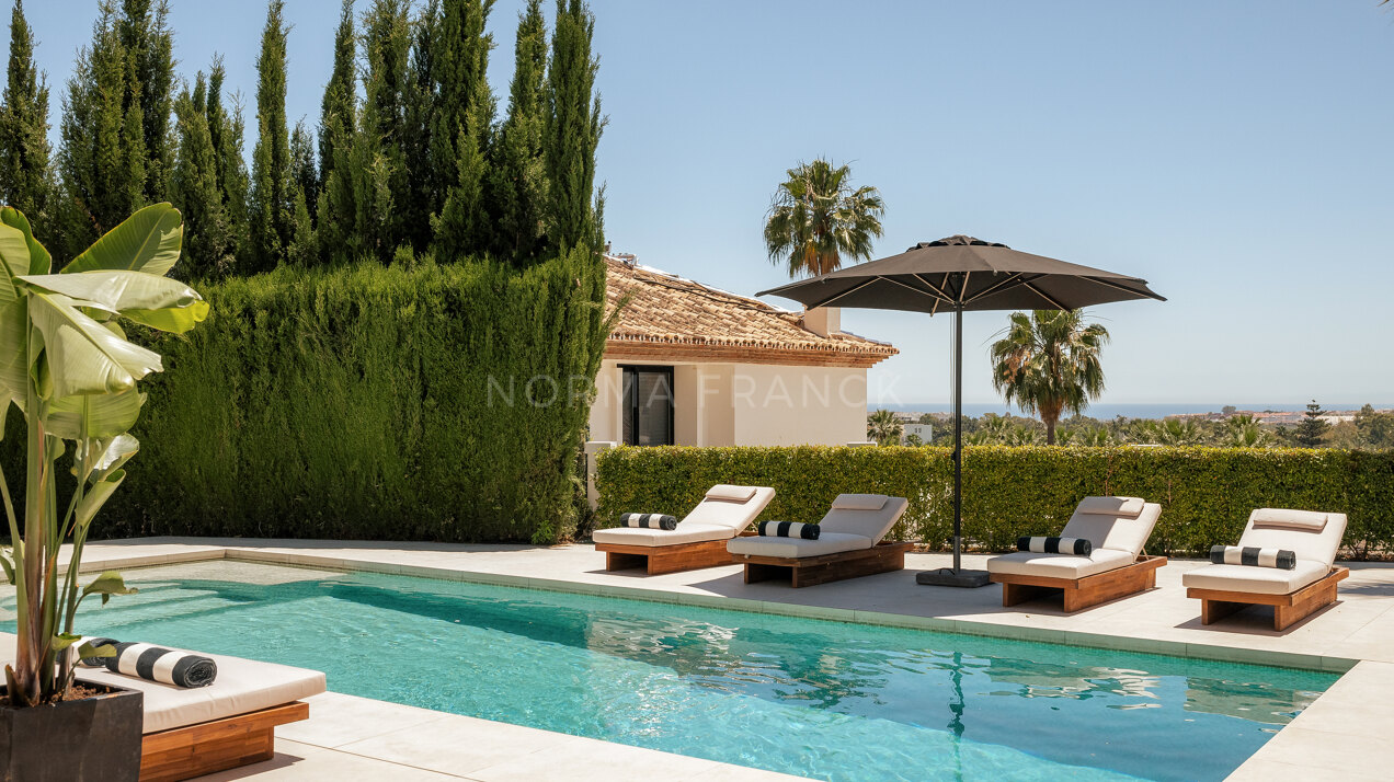 Villa Florence - Close to Los Naranjos Golf Club in Nueva Andalucía