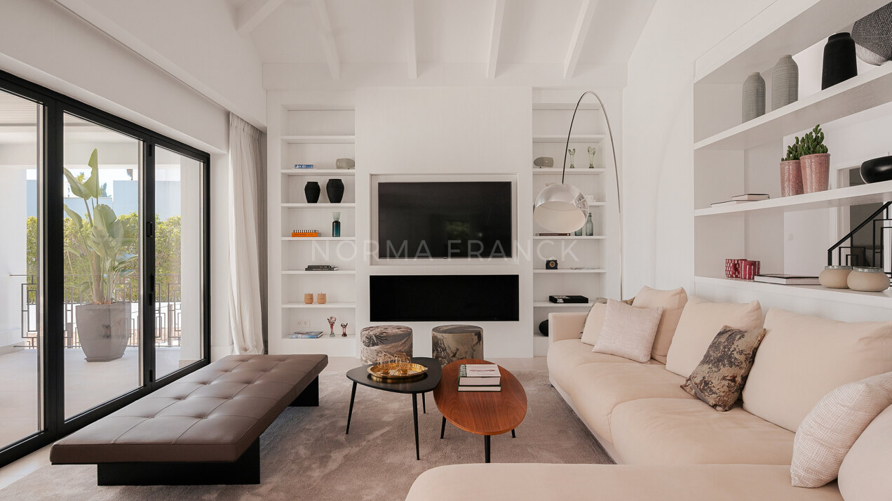 Villa Florence - Close to Los Naranjos Golf Club in Nueva Andalucía