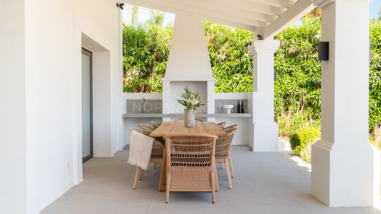 Exceptional villa in Nueva Andalucía