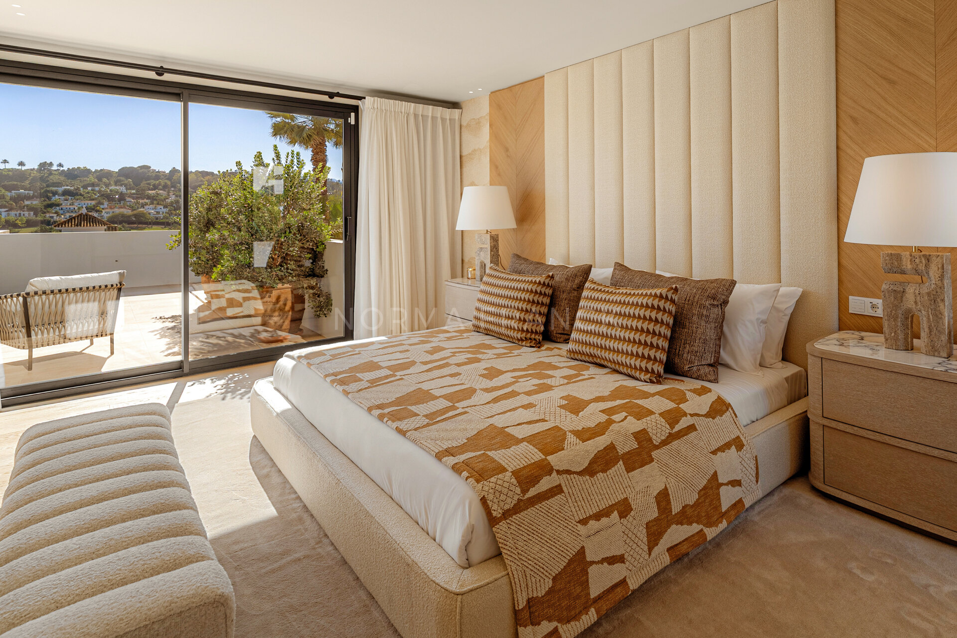 Modern Luxury Villa in Nueva Andalucía