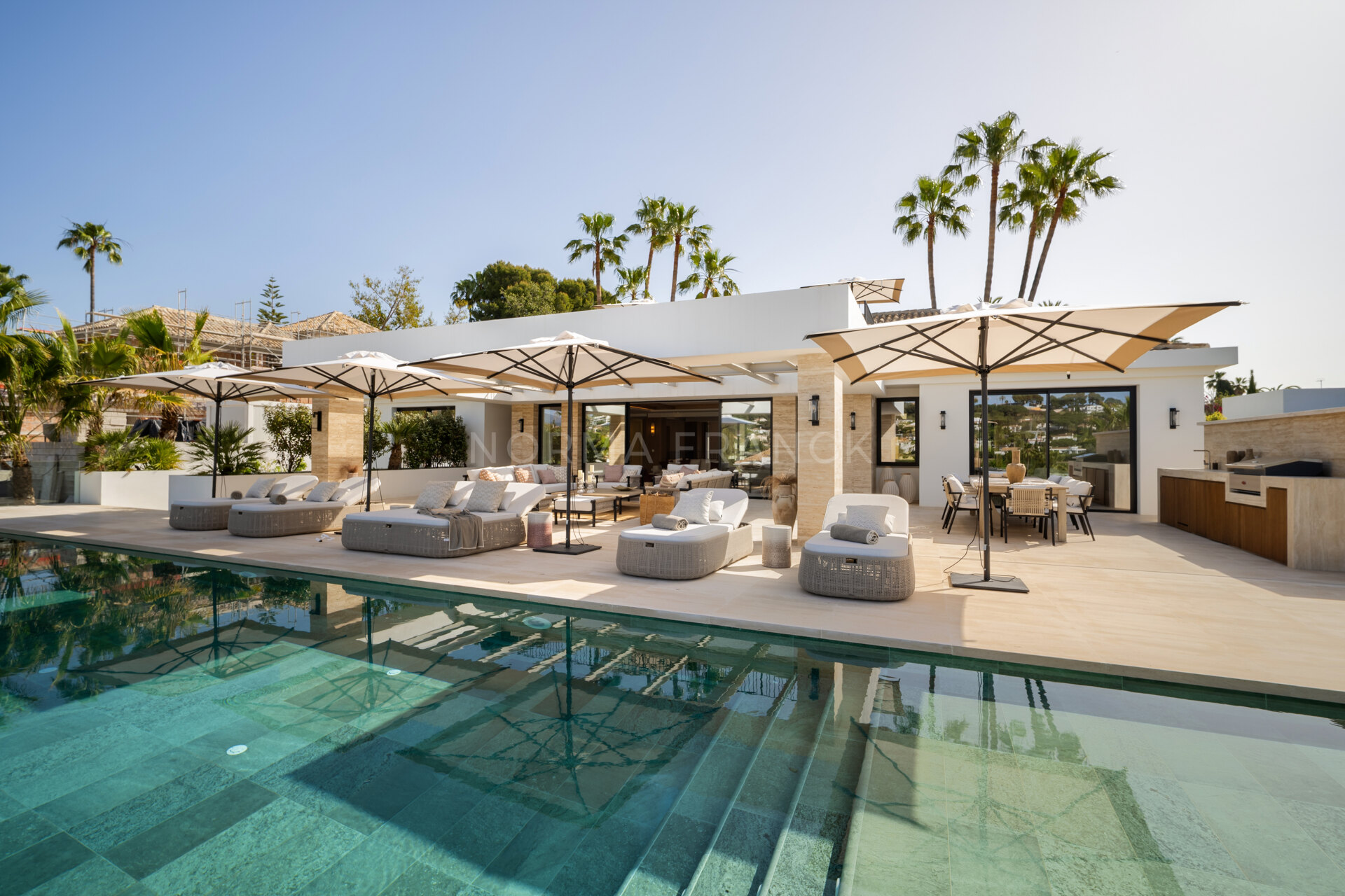 Modern Luxury Villa in Nueva Andalucía