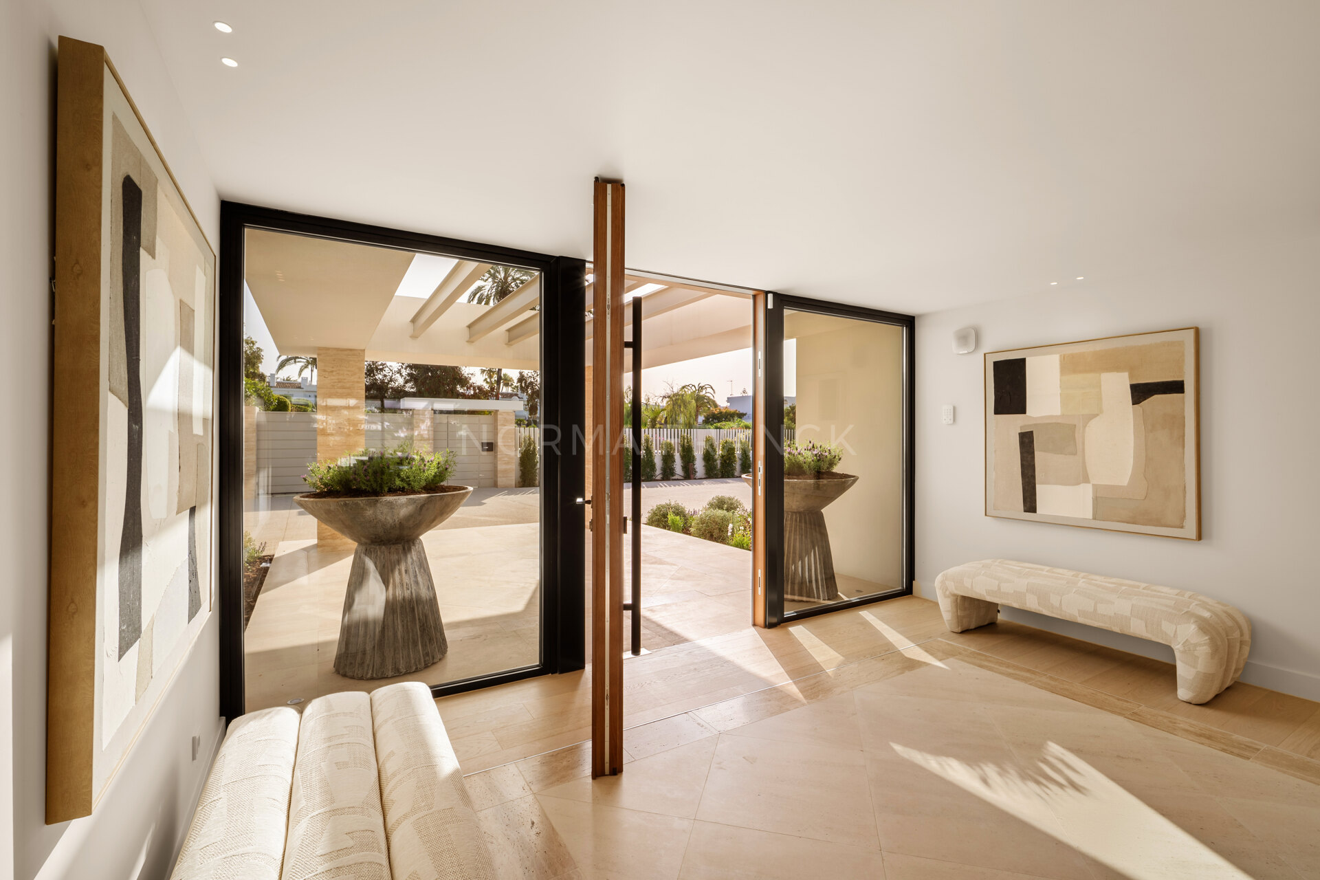 Modern Luxury Villa in Nueva Andalucía