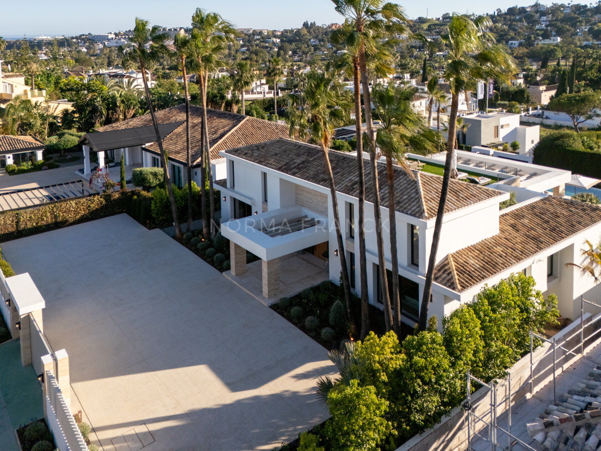 Modern Luxury Villa in Nueva Andalucía