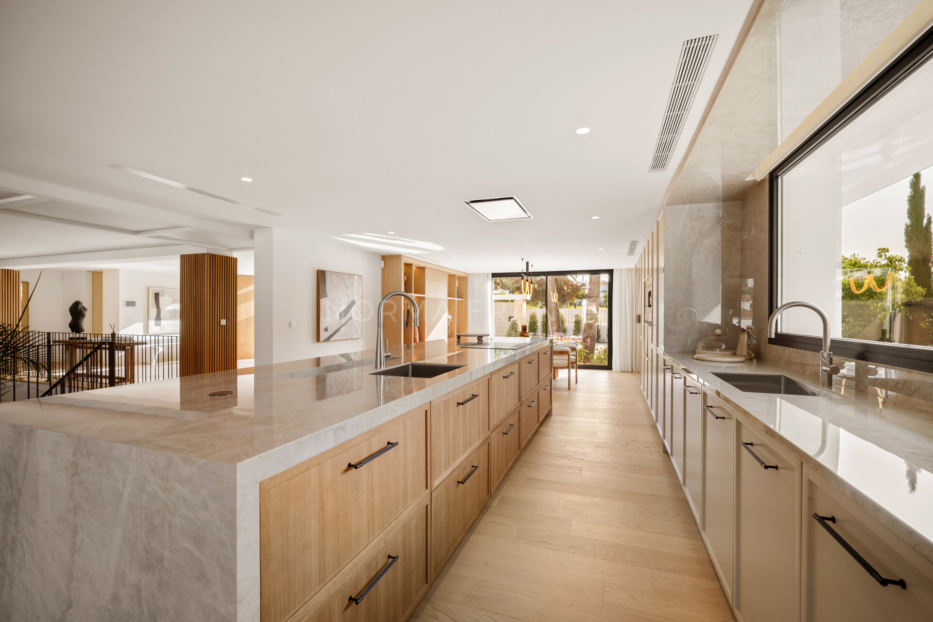 Modern Luxury Villa in Nueva Andalucía