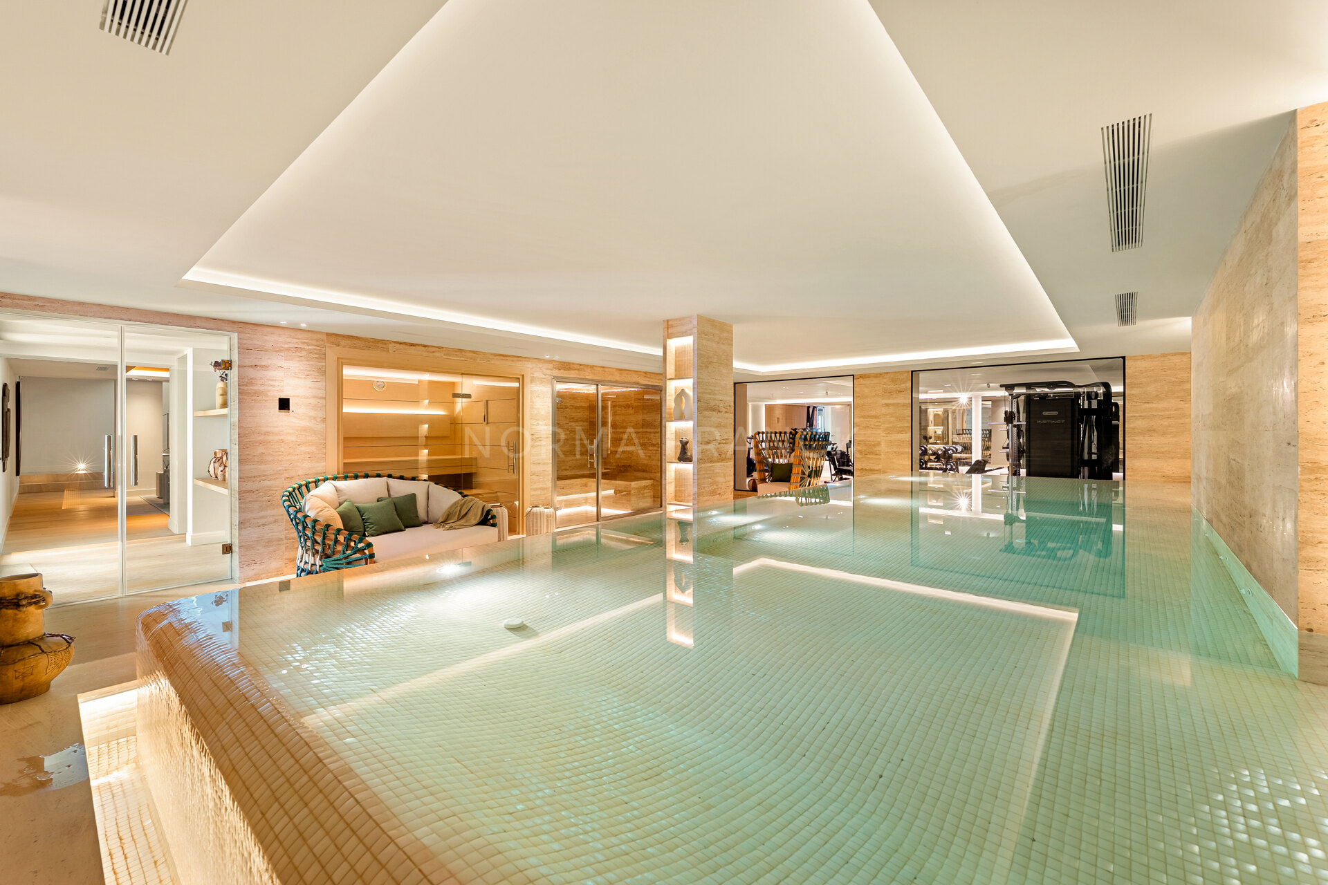 Modern Luxury Villa in Nueva Andalucía
