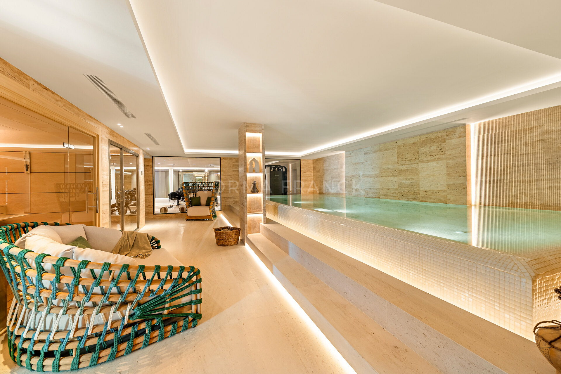 Modern Luxury Villa in Nueva Andalucía