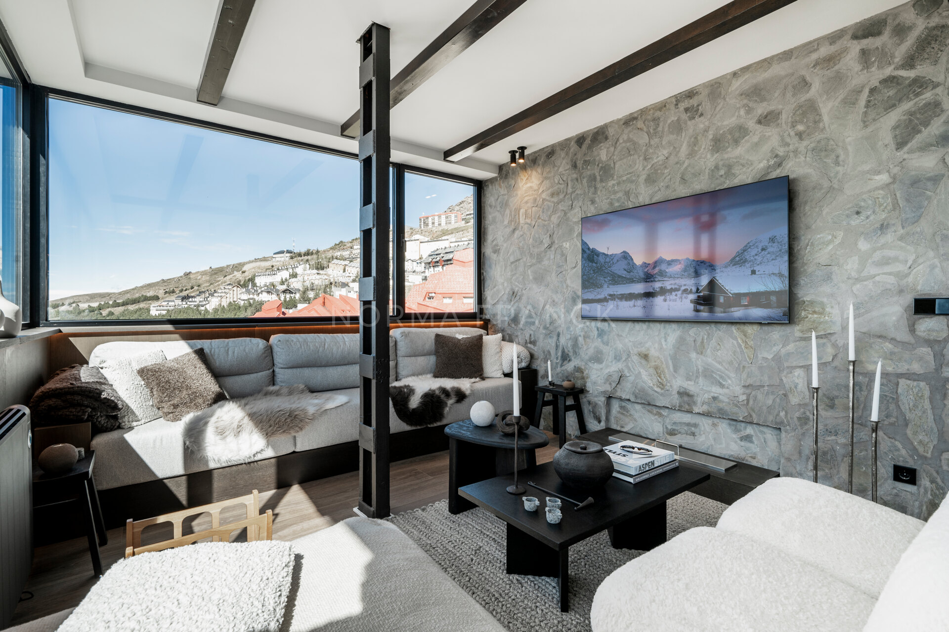 Sierra Nevada PH - Cozy 3-Bed Scandinavian Apartment with Sauna and Stunning Mountain Views