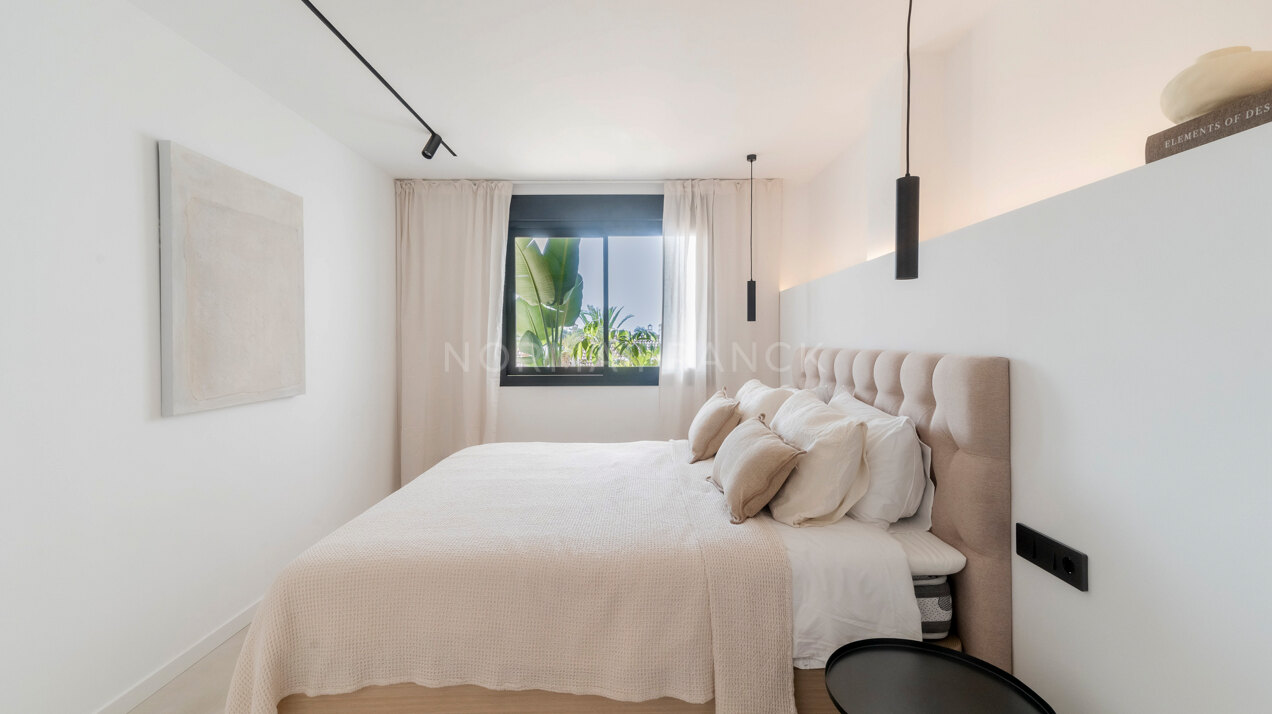 Casa Aliyah - Modern middle floor apartment in Nueva Andalucia