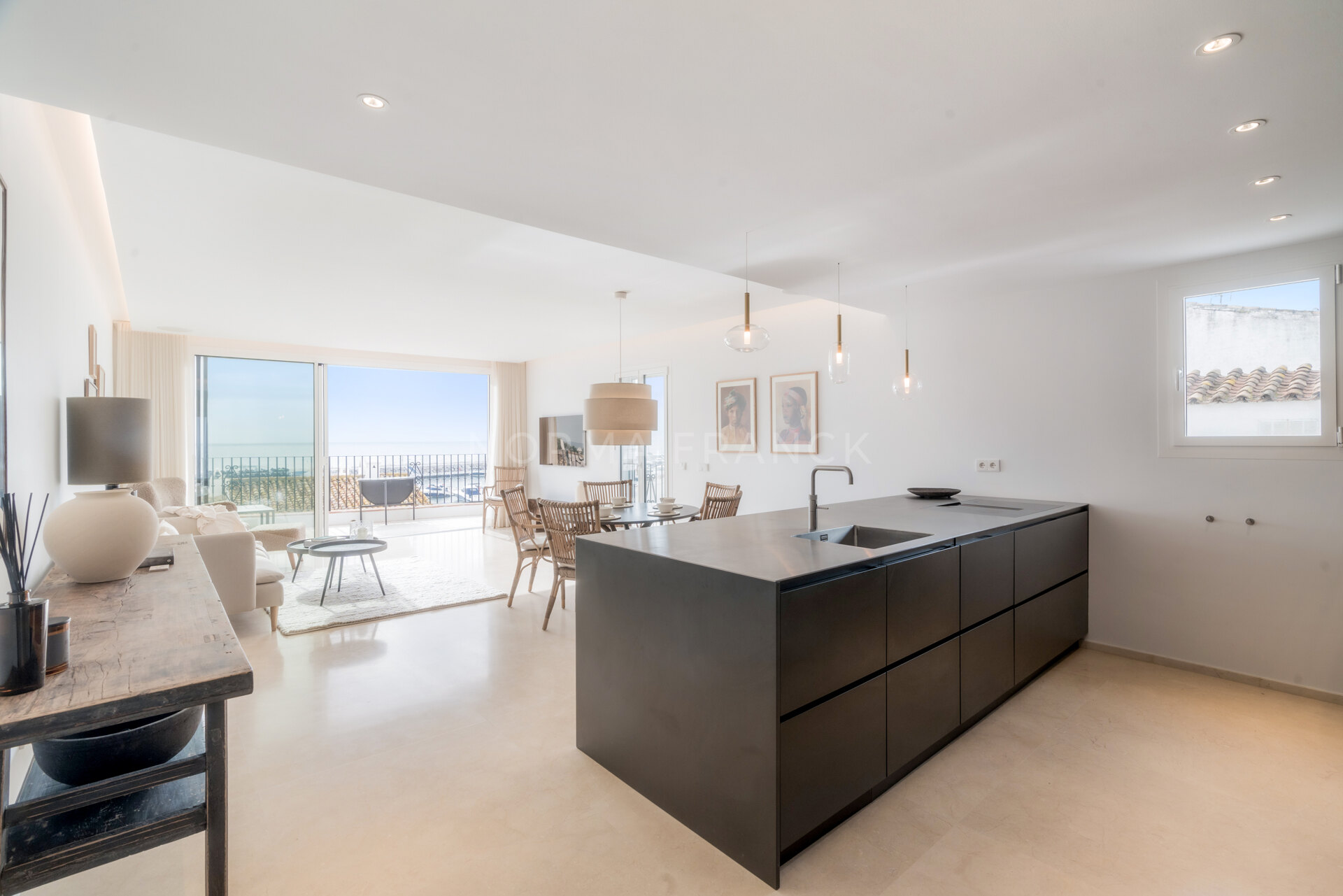 The Penthouse 302 - Beautiful Penthouse in Puerto Banus Marina