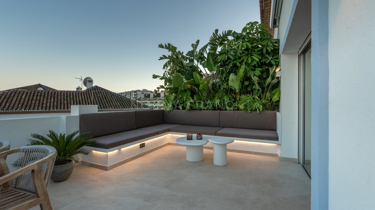 La Lolas 16 - Luxury Penthouse in Nueva Andalucia