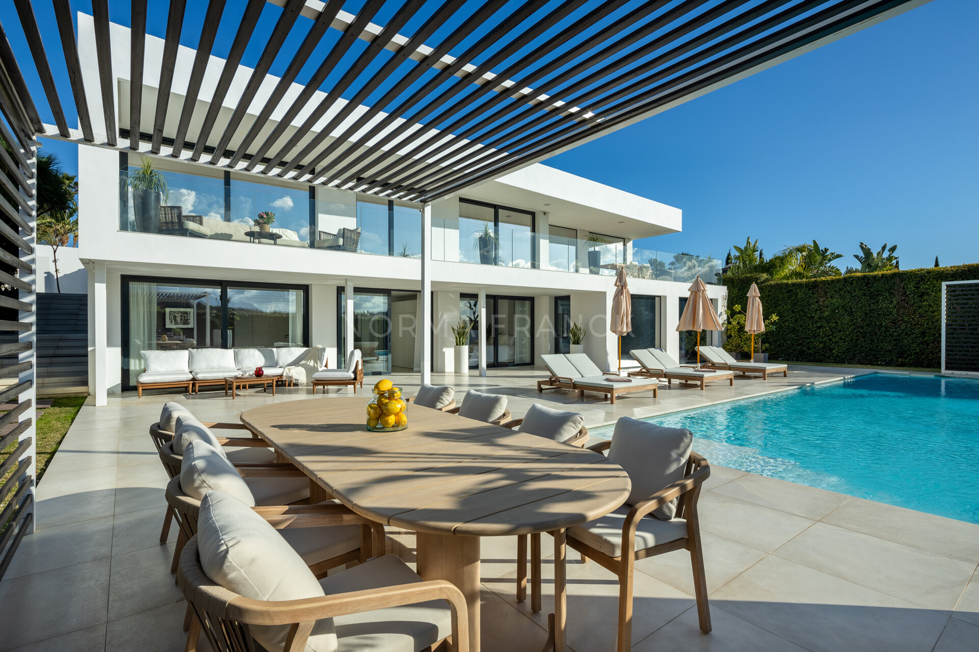 Orion 51 - Cutting edge golf villa in the prestigious area of Nueva Andalucía