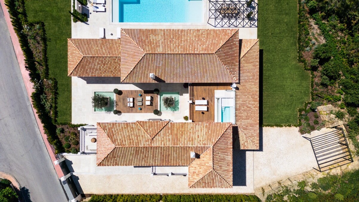 Villa Tuscany - Exceptional French style villa in Nueva Andalucía