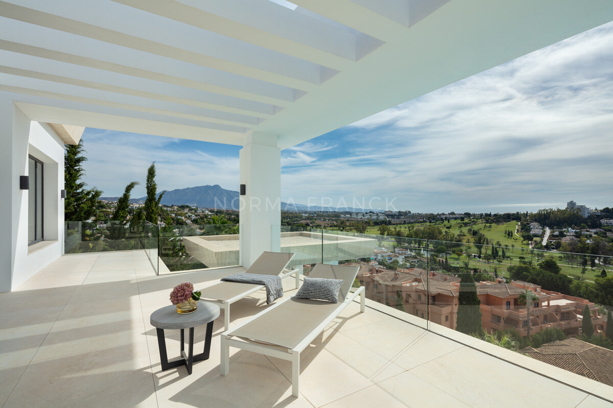 Paraiso 436 - Contemporary villa with breathtaking views in Estepona