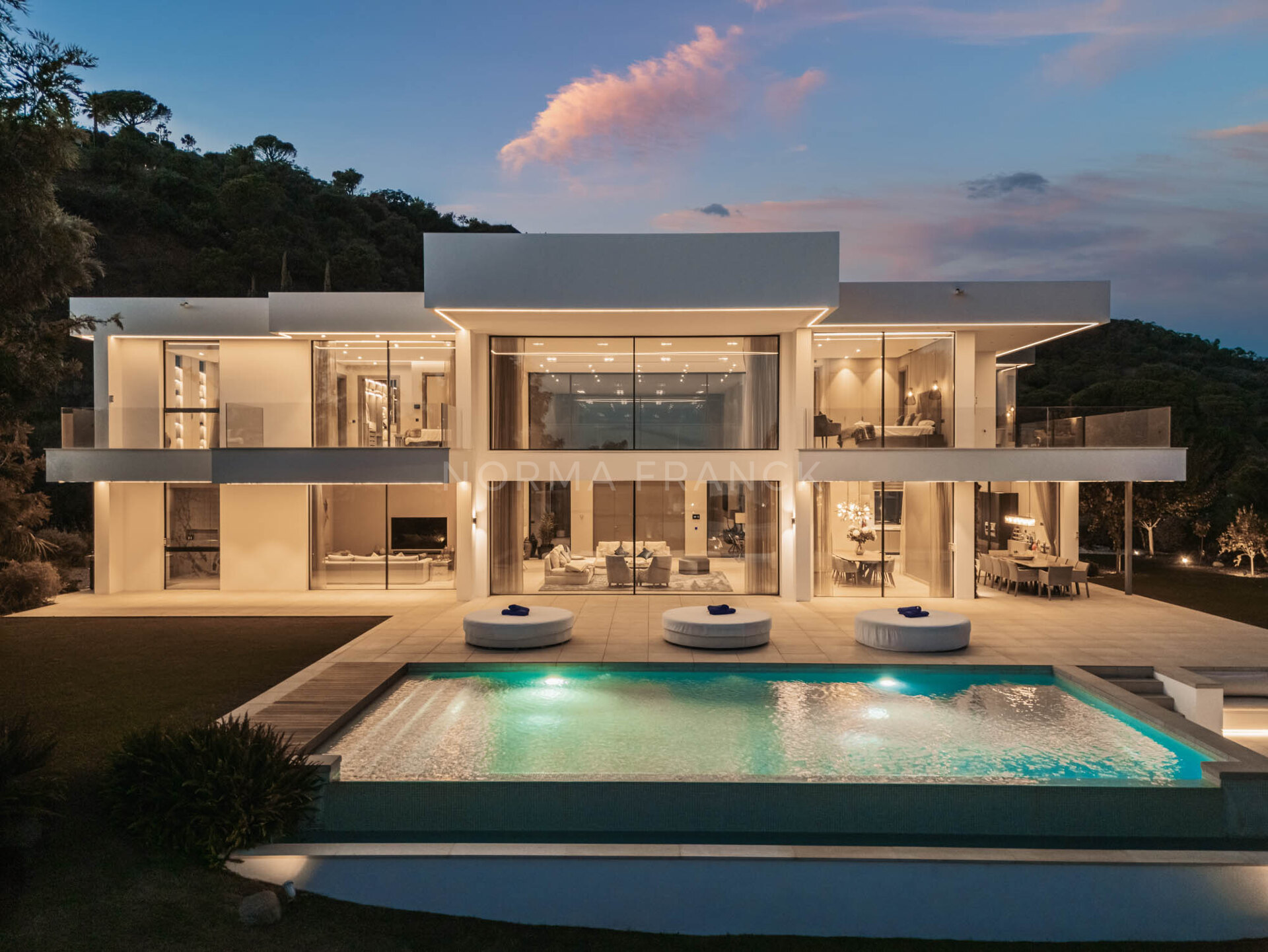 Villa Ciervo - Contemporary masterpiece with sea views