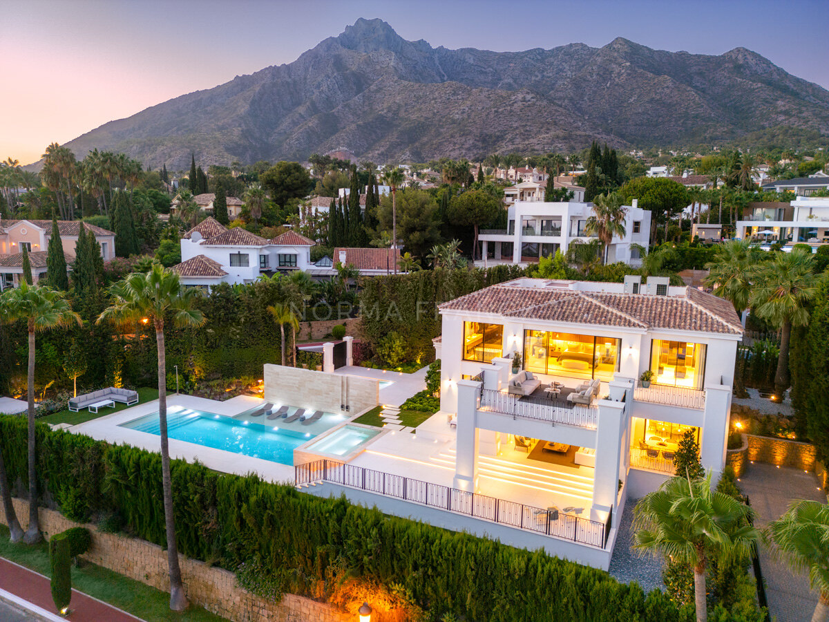 Villa Rossini - Elegant villa in a prestigious area near Marbella center