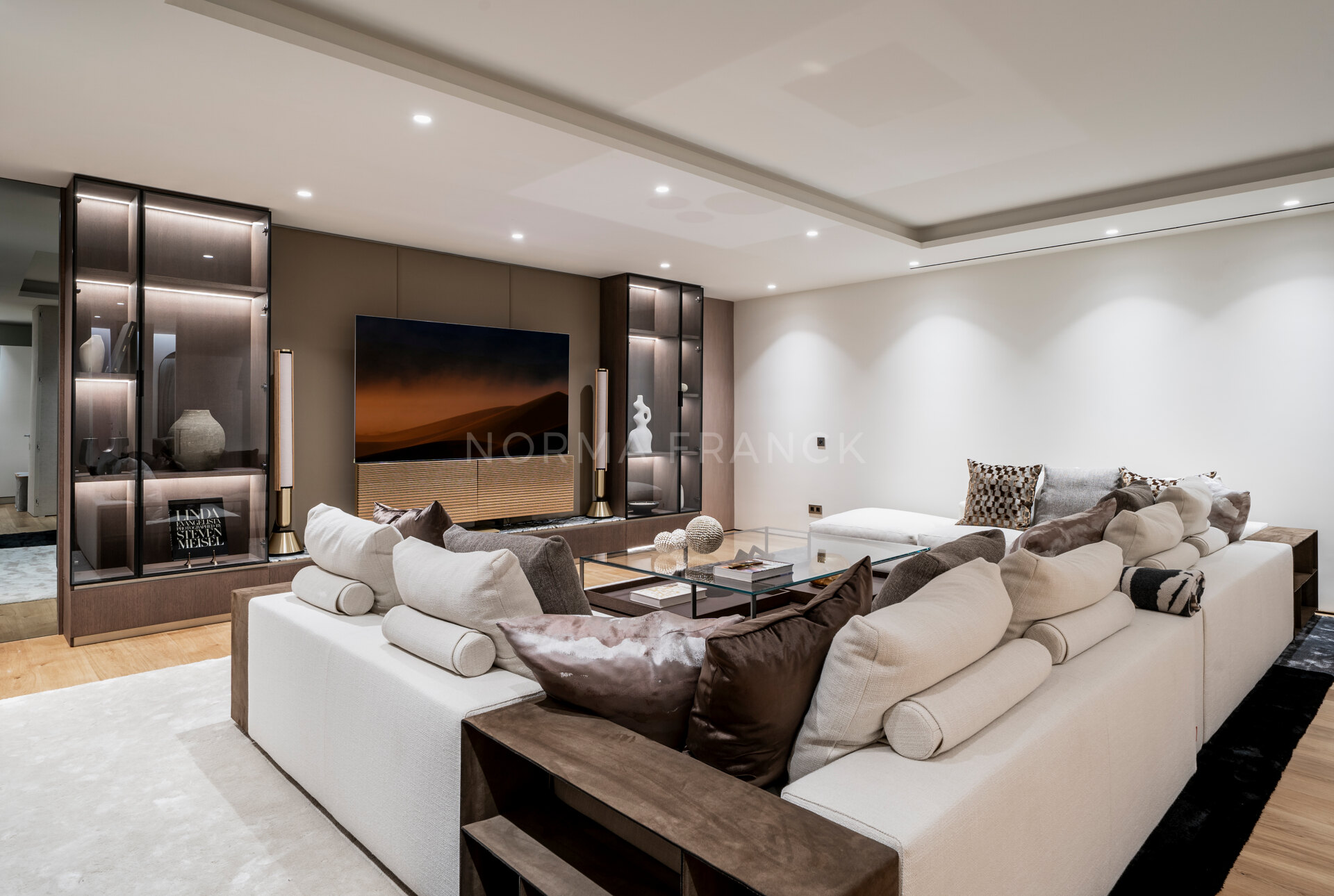 Epic 13 - Fendi designed duplex offering a bespoke lifestyle on Marbella's exclusive Golden Mile