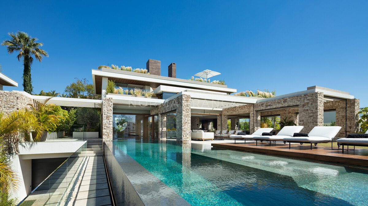 Villa P - Architectural masterpiece in Nueva Andalucia